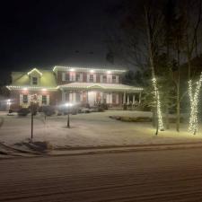 christmas-lights-installation-in-blainville 1