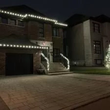 Christmas Lights Installation in Laval, QC 0