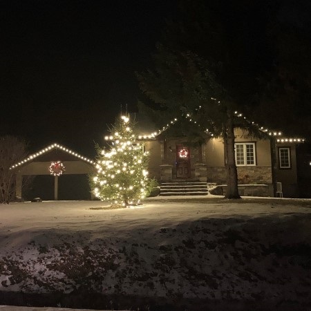 Christmas lights installation in st faustin lac carre